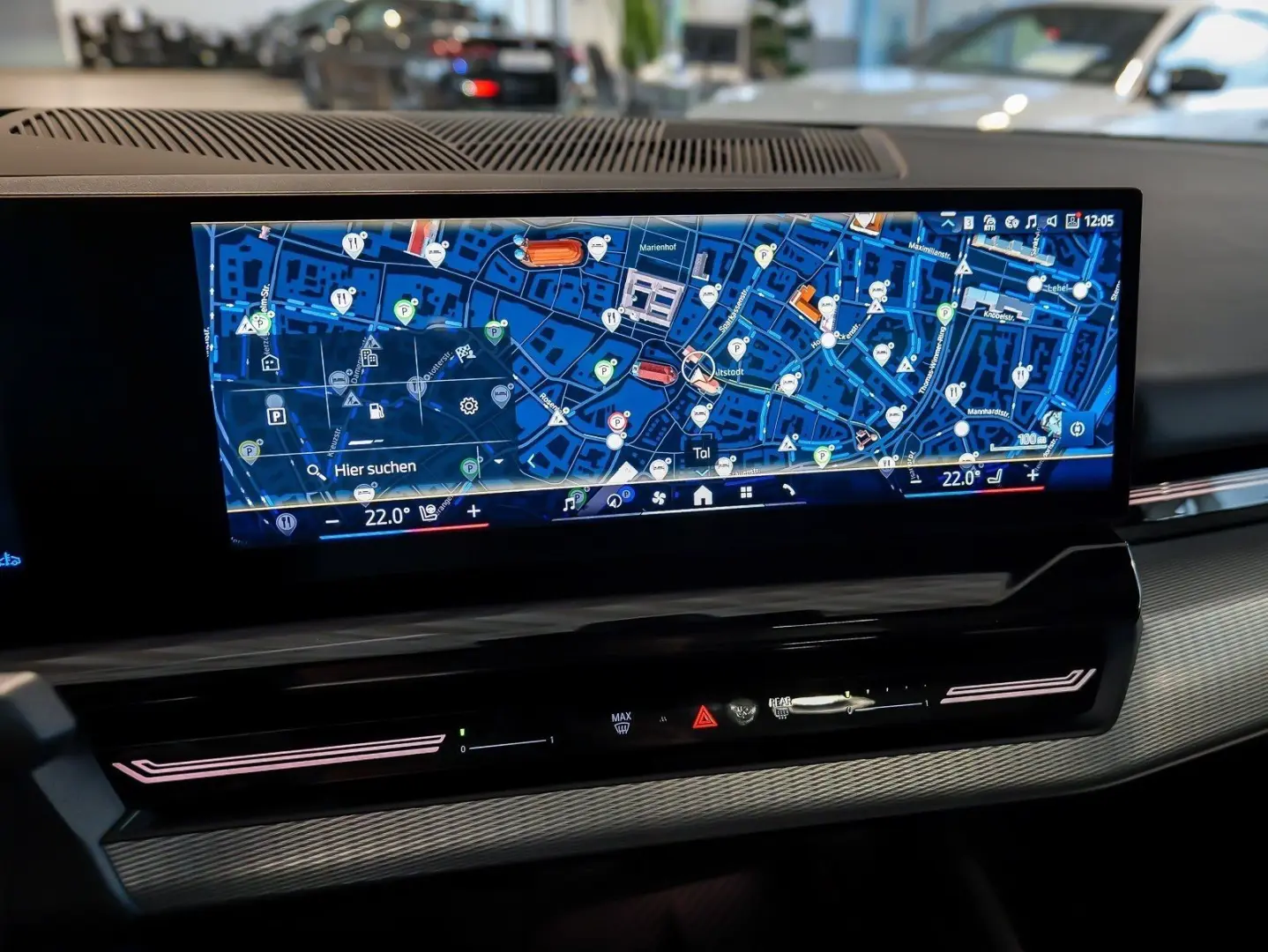 520d xDrive MSportPro Pano AHK Sitzbelüft. H&R