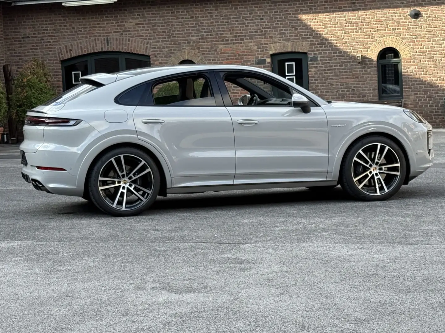 Cayenne E-Hybrid Coupe SPORTDESIGN INNODRIVE 22