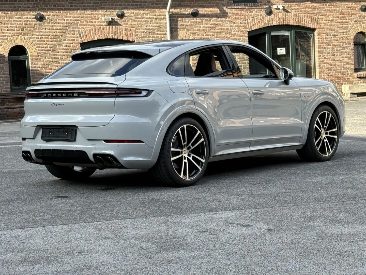 Cayenne E-Hybrid Coupe SPORTDESIGN INNODRIVE 22