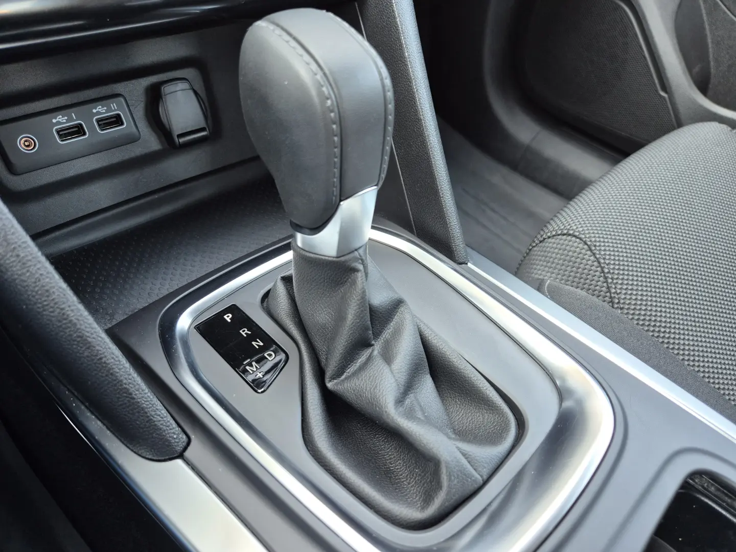 Renault Megane 1.3 TCe 140 CP EDC Equilibre 2024