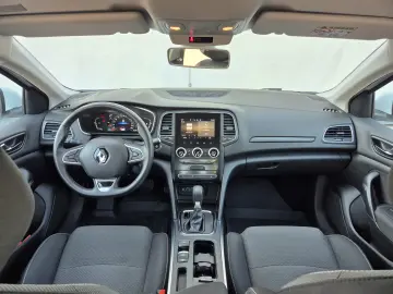 Renault Megane 1.3 TCe 140 CP EDC Equilibre 2024