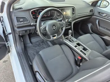 Renault Megane 1.3 TCe 140 CP EDC Equilibre 2024