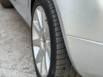 Volkswagen Golf  – 2005