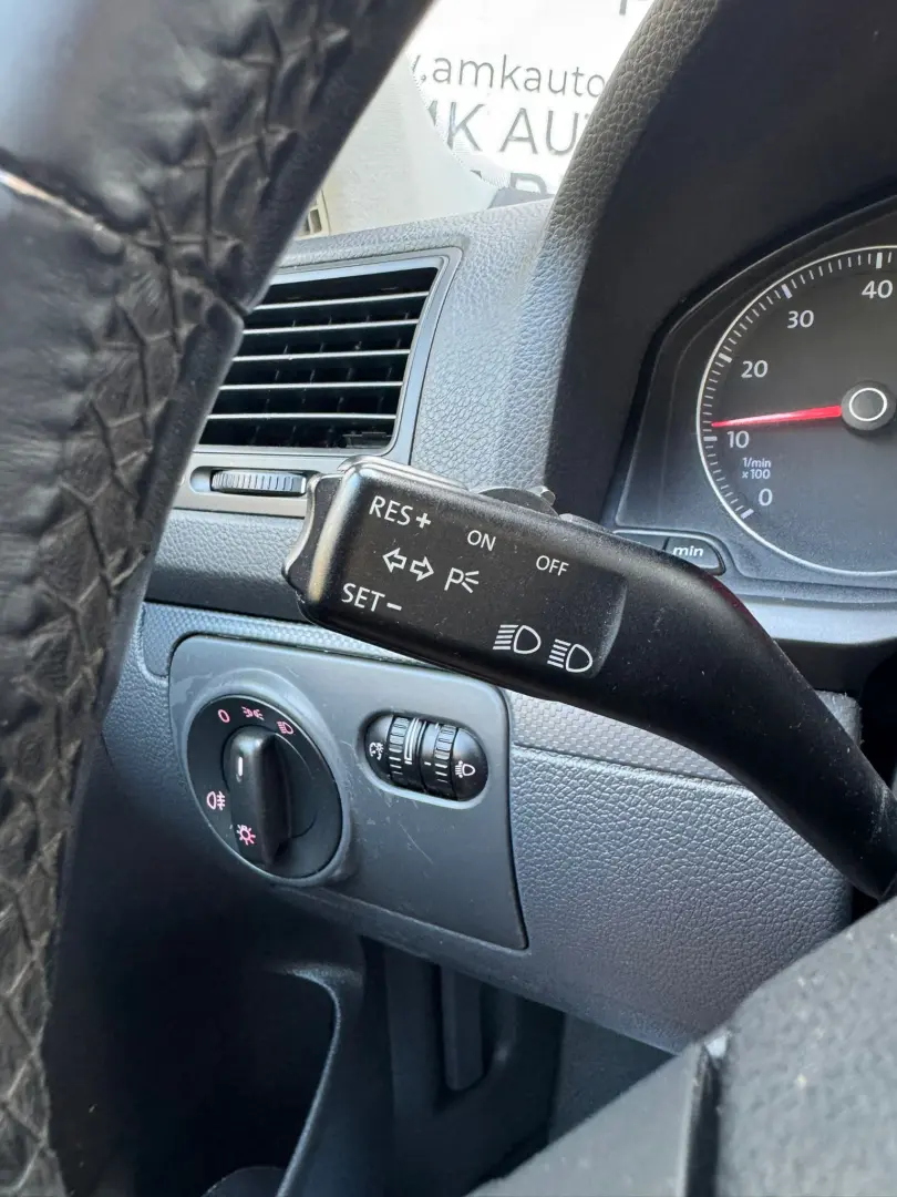 Volkswagen Golf  – 2005