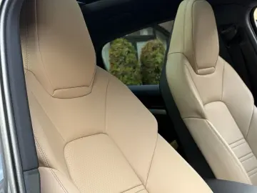 Cayenne E-Hybrid Coupe BEIFAHRERDISPLAY SPORTDES