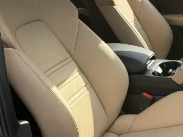 Cayenne E-Hybrid Coupe BEIFAHRERDISPLAY SPORTDES