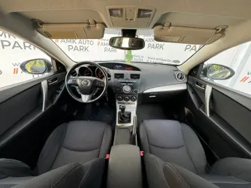 Mazda 3 - 1.6 benzina