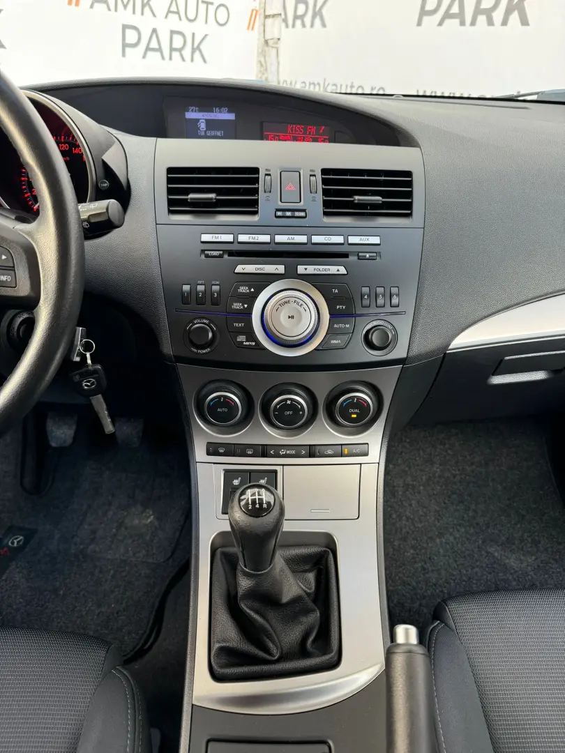 Mazda 3 - 1.6 benzina