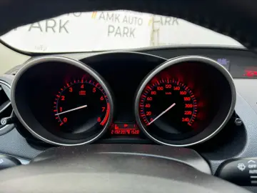 Mazda 3 - 1.6 benzina