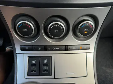 Mazda 3 - 1.6 benzina