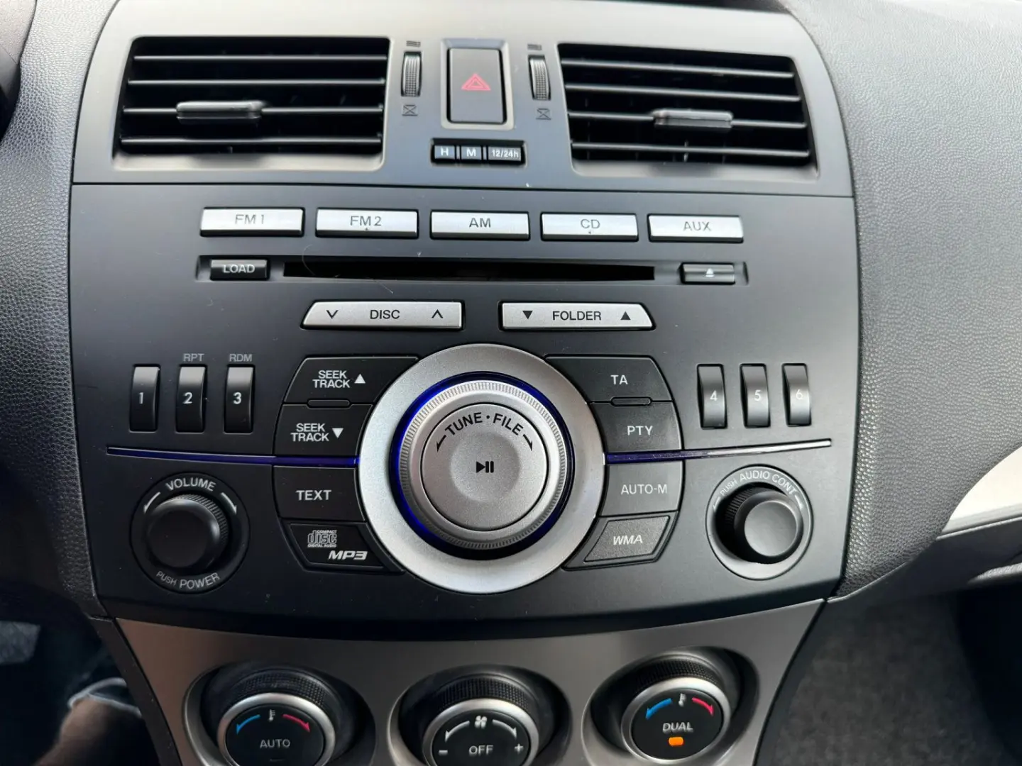 Mazda 3 - 1.6 benzina