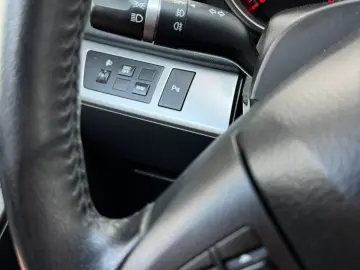 Mazda 3 - 1.6 benzina