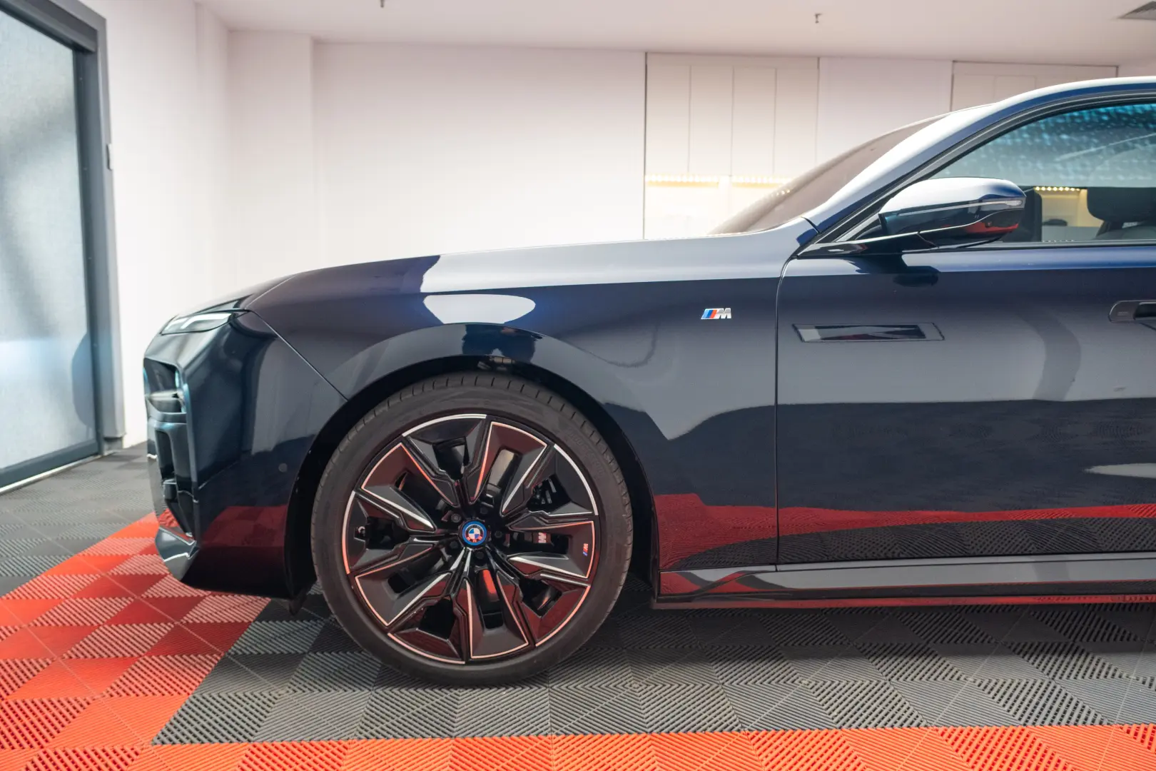 BMW i7 xDrive60 Limousine