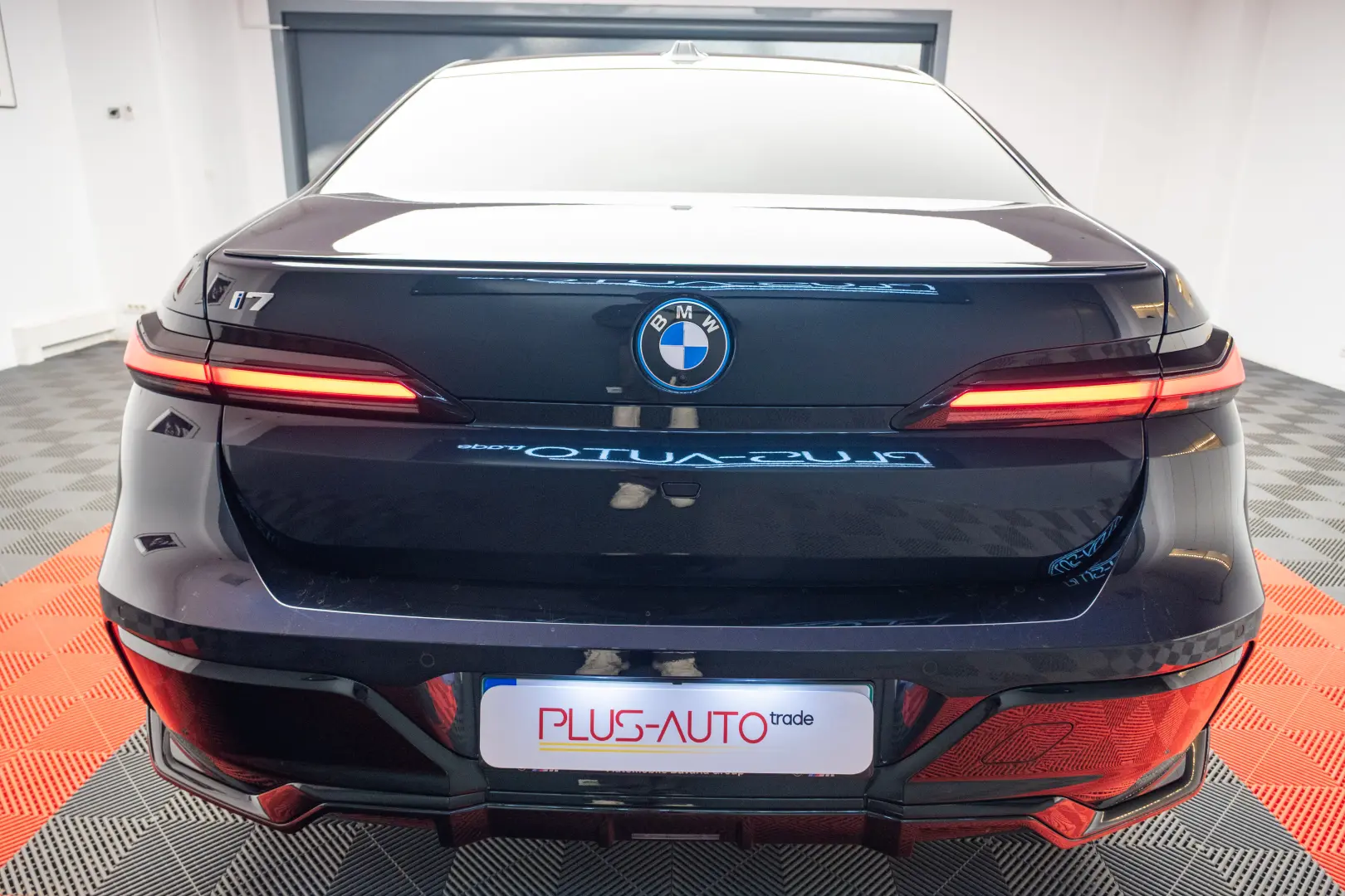 BMW i7 xDrive60 Limousine