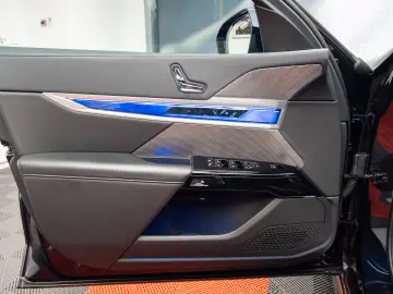 BMW i7 xDrive60 Limousine