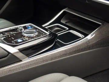 BMW i7 xDrive60 Limousine