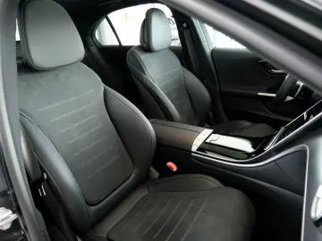 C 300 Lim. AMG-Line MBUX Panorama LED NightPaket