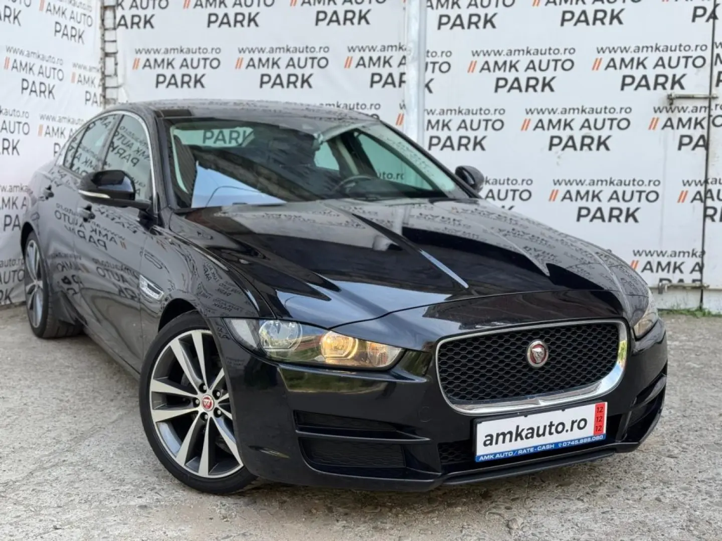 Jaguar Xe - 2016