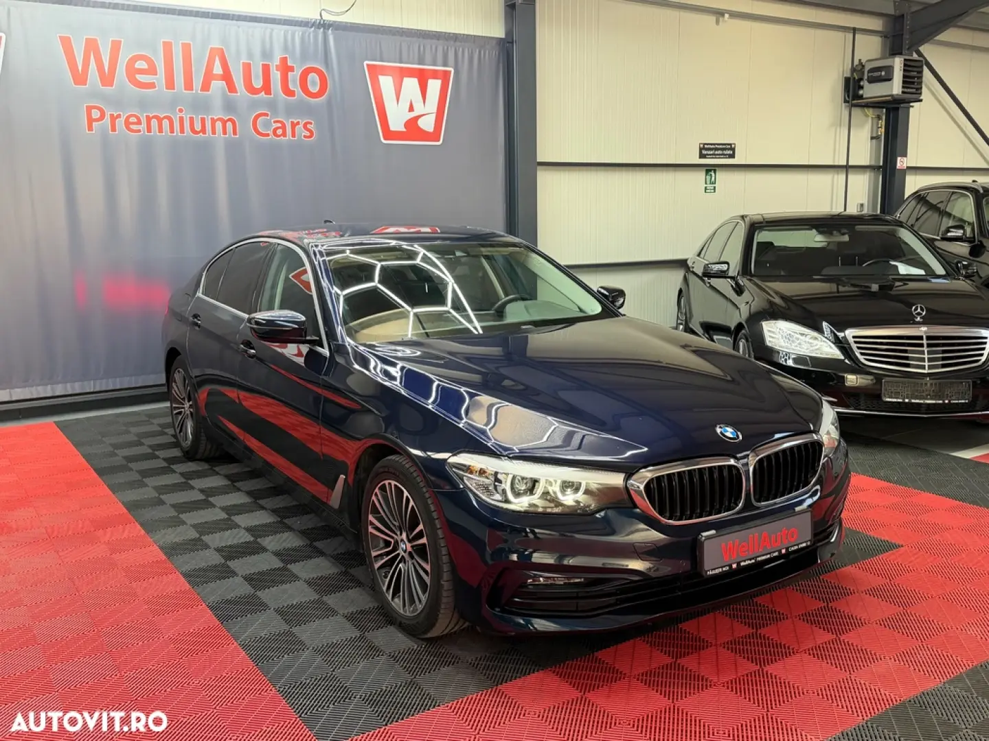 BMW Seria 5 520i Aut. Sport Line