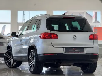 Volkswagen Tiguan 2.0 TDI Sport & Style 4Motion