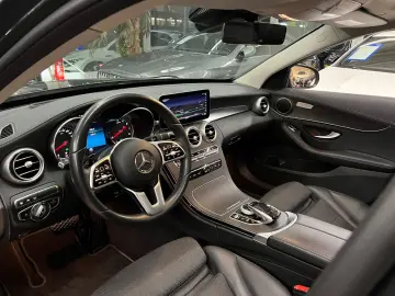 C 300 e 4Matic Exclusive PANORAMA HEAD-UP LEDER