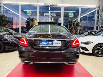 C 300 e 4Matic Exclusive PANORAMA HEAD-UP LEDER