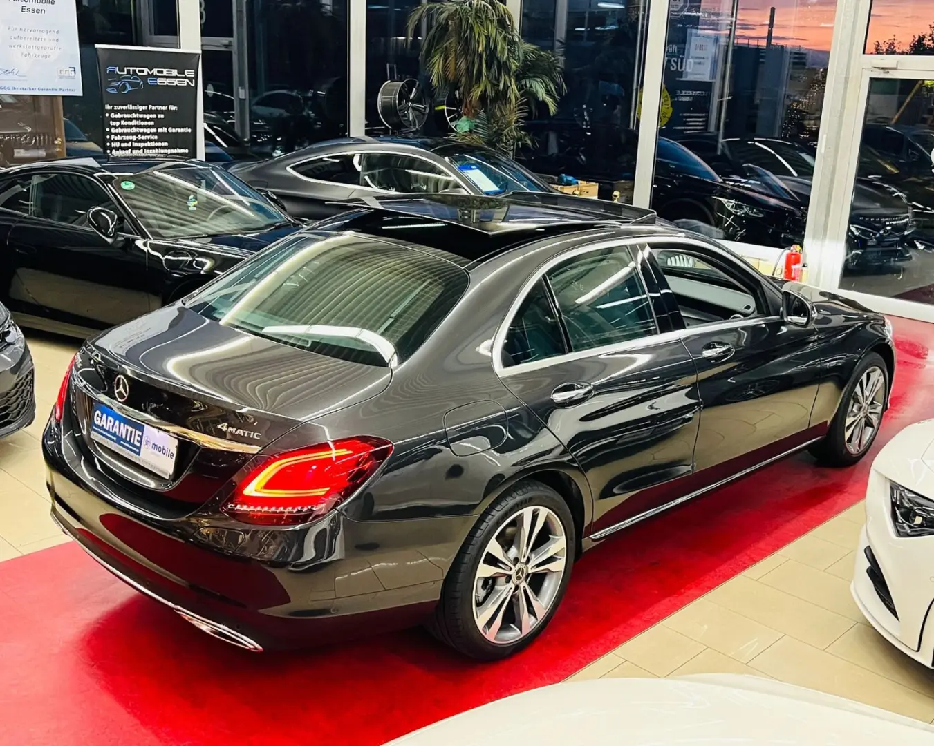C 300 e 4Matic Exclusive PANORAMA HEAD-UP LEDER
