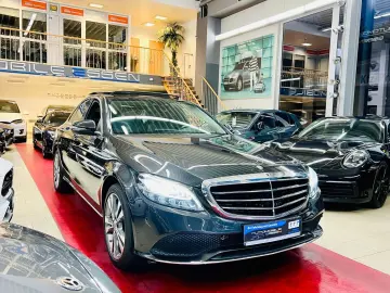 C 300 e 4Matic Exclusive PANORAMA HEAD-UP LEDER