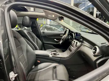 C 300 e 4Matic Exclusive PANORAMA HEAD-UP LEDER