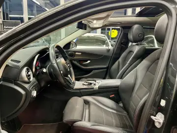 C 300 e 4Matic Exclusive PANORAMA HEAD-UP LEDER