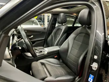 C 300 e 4Matic Exclusive PANORAMA HEAD-UP LEDER
