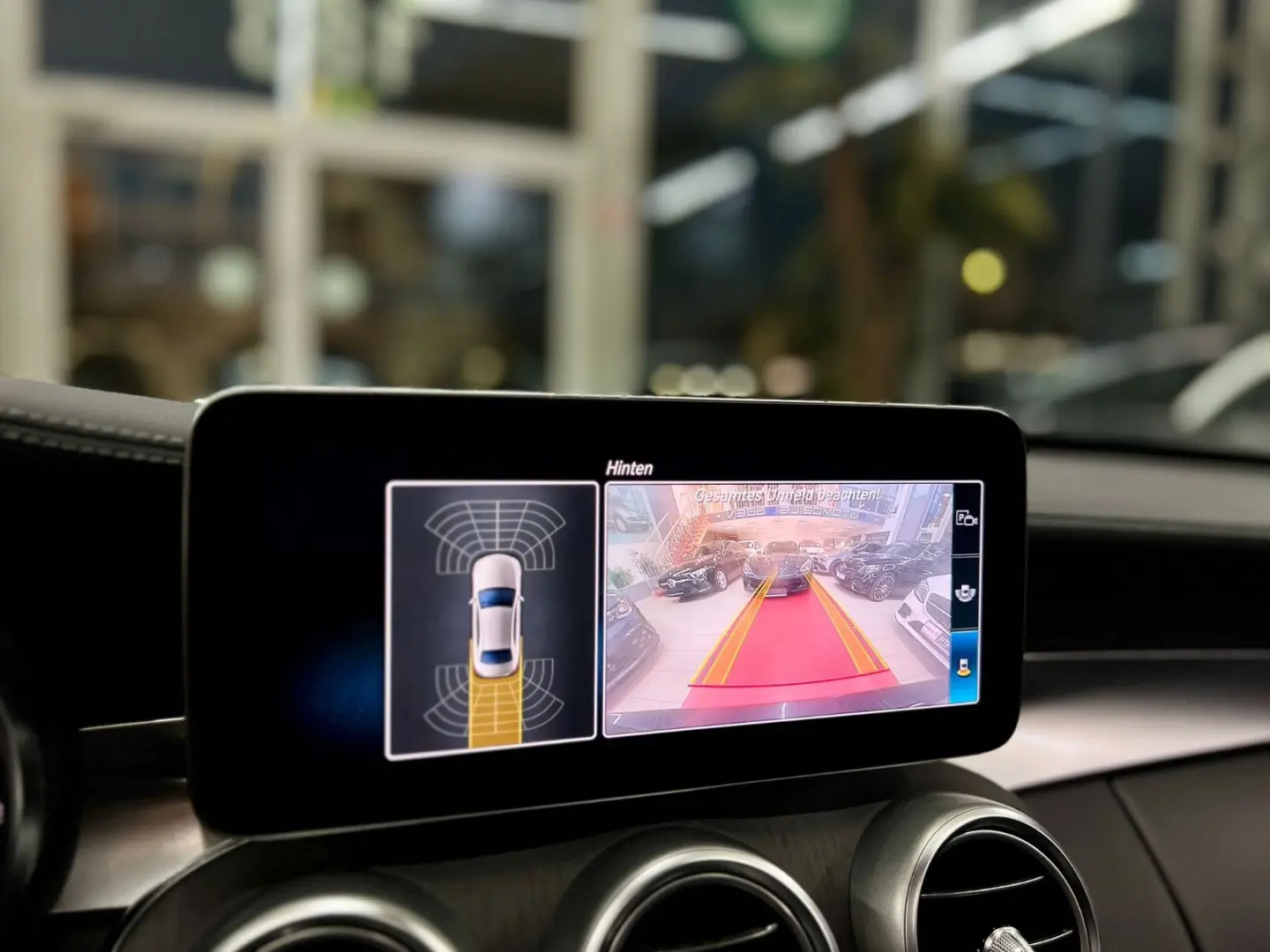 C 300 e 4Matic Exclusive PANORAMA HEAD-UP LEDER