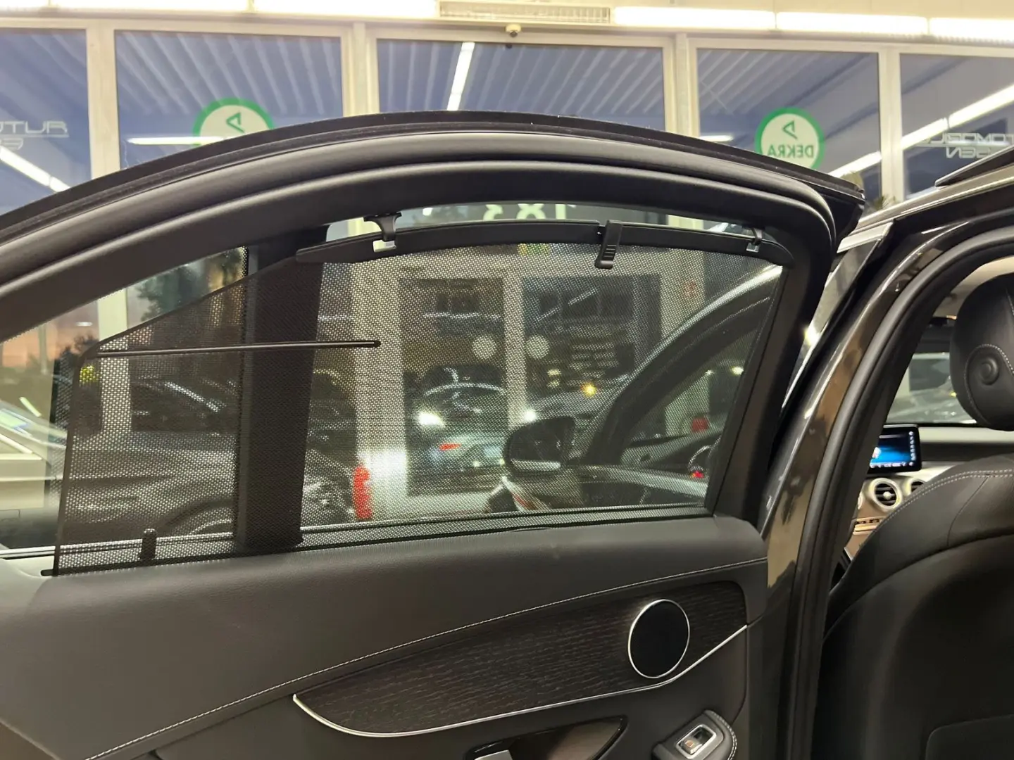 C 300 e 4Matic Exclusive PANORAMA HEAD-UP LEDER