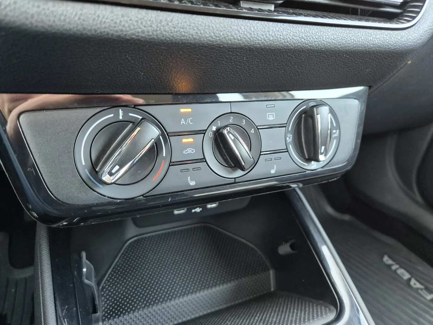 Skoda Fabia 1.0 TSI 95 CP Selection 2024