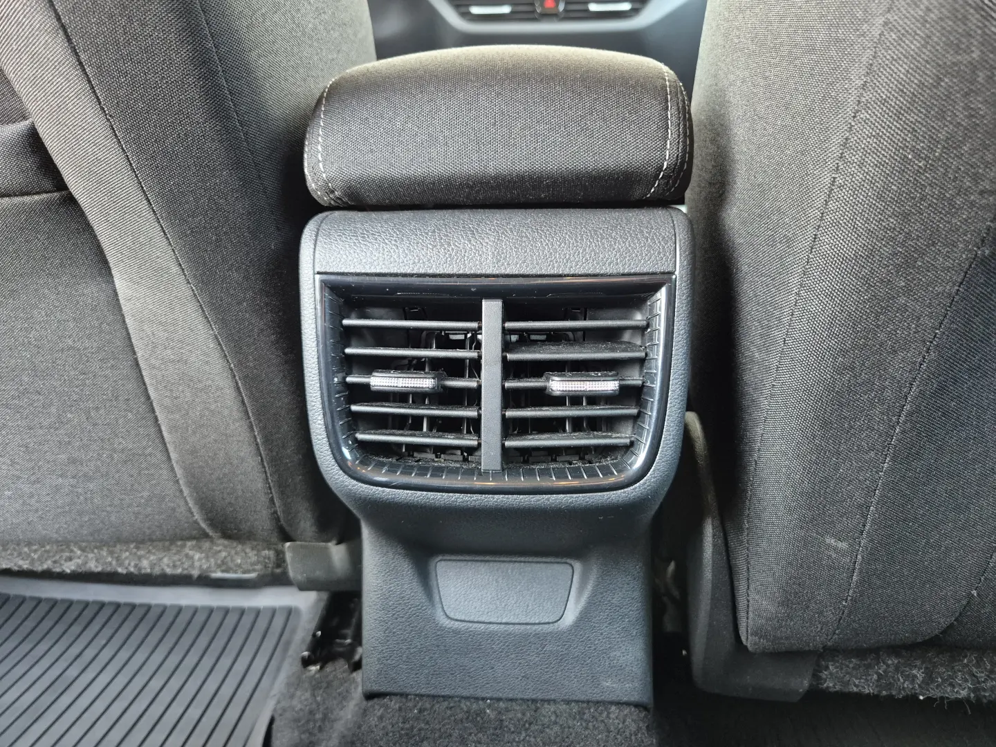 Skoda Fabia 1.0 TSI 95 CP Selection 2024