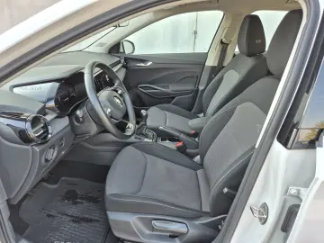 Skoda Fabia 1.0 TSI 95 CP Selection 2024