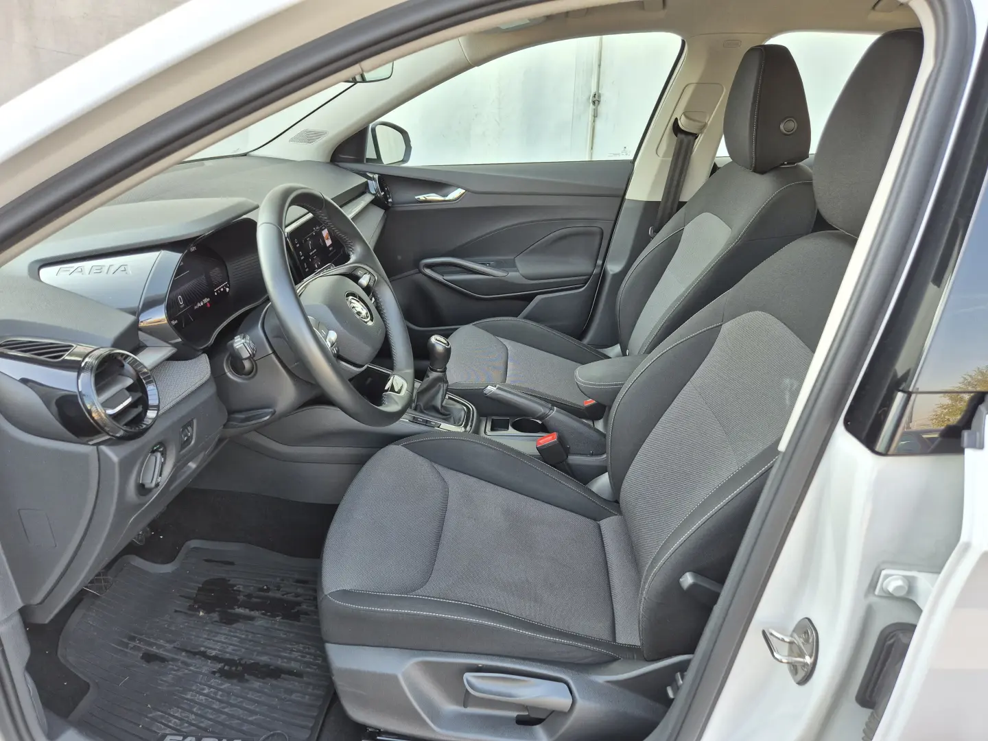 Skoda Fabia 1.0 TSI 95 CP Selection 2024