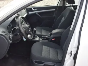 Skoda Octavia Kombi 1.6TDI GreenLine 09.2012 GARANTIE