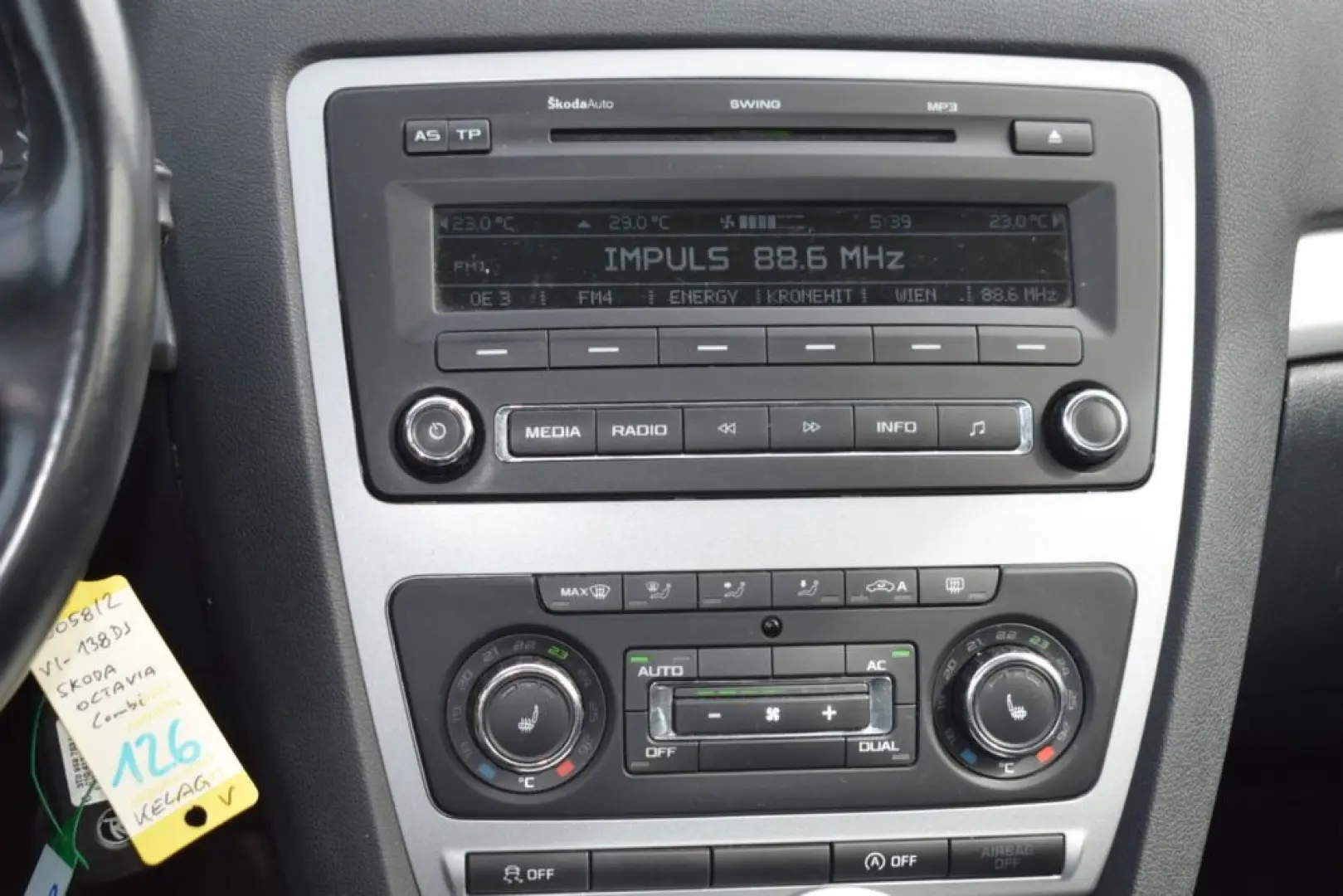 Skoda Octavia Kombi 1.6TDI GreenLine 09.2012 GARANTIE