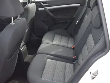 Skoda Octavia Kombi 1.6TDI GreenLine 09.2012 GARANTIE