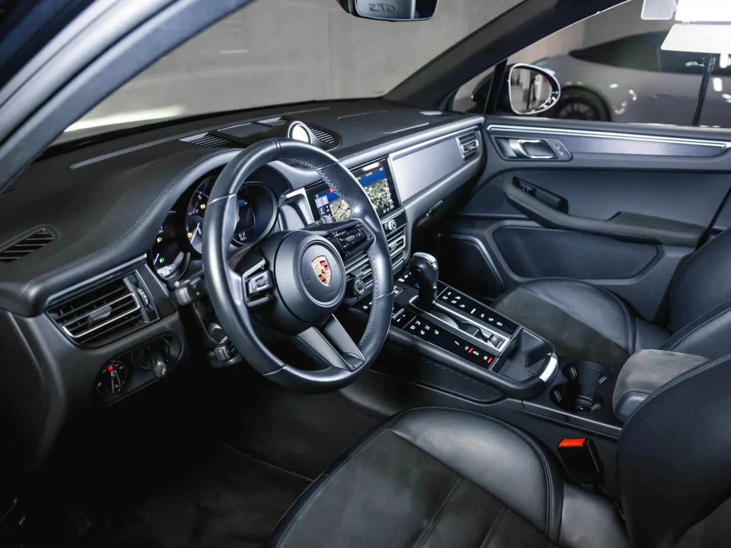 Macan GTS Sport Chrono Burmester Standheizung