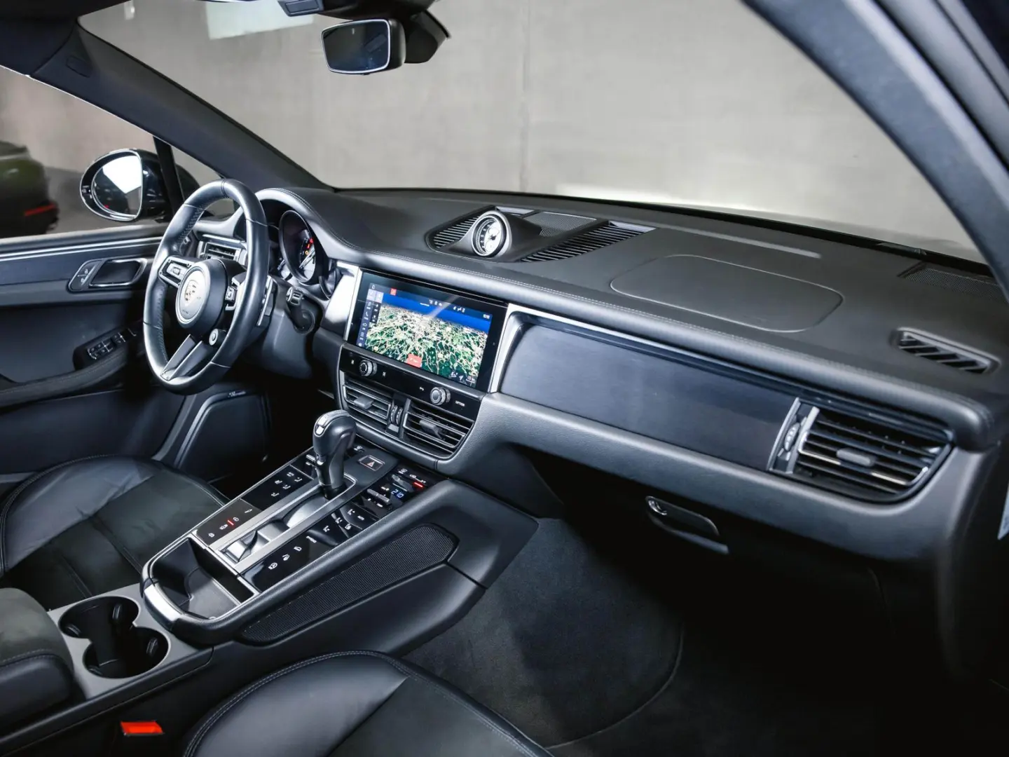 Macan GTS Sport Chrono Burmester Standheizung