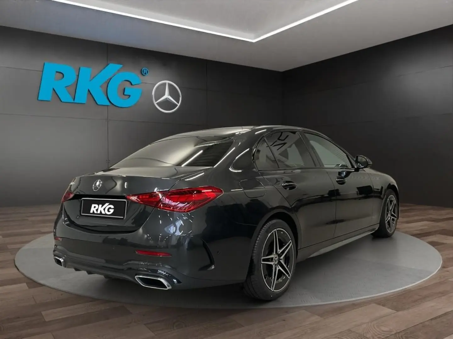C 300 e AMG NIGHT PANORAMA MEMORY SPURPAKET PDC