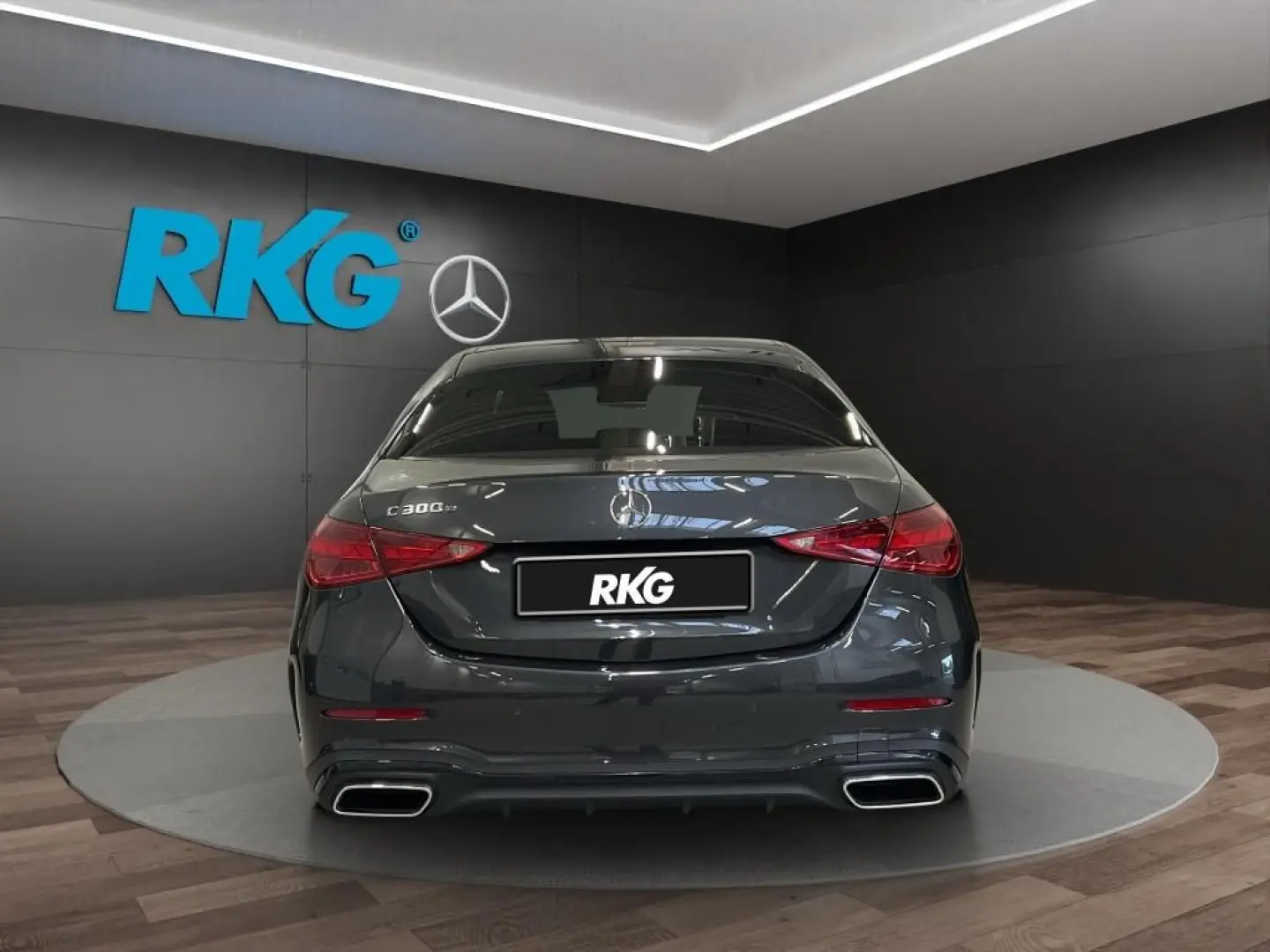 C 300 e AMG NIGHT PANORAMA MEMORY SPURPAKET PDC