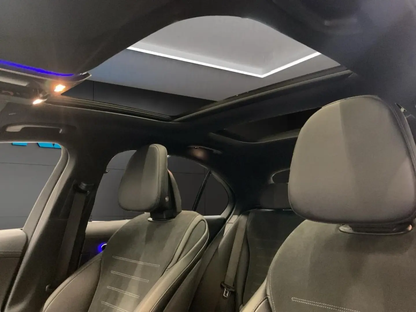 C 300 e AMG NIGHT PANORAMA MEMORY SPURPAKET PDC