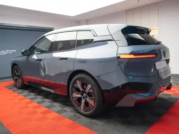 2022 BMW iX xDrive 50