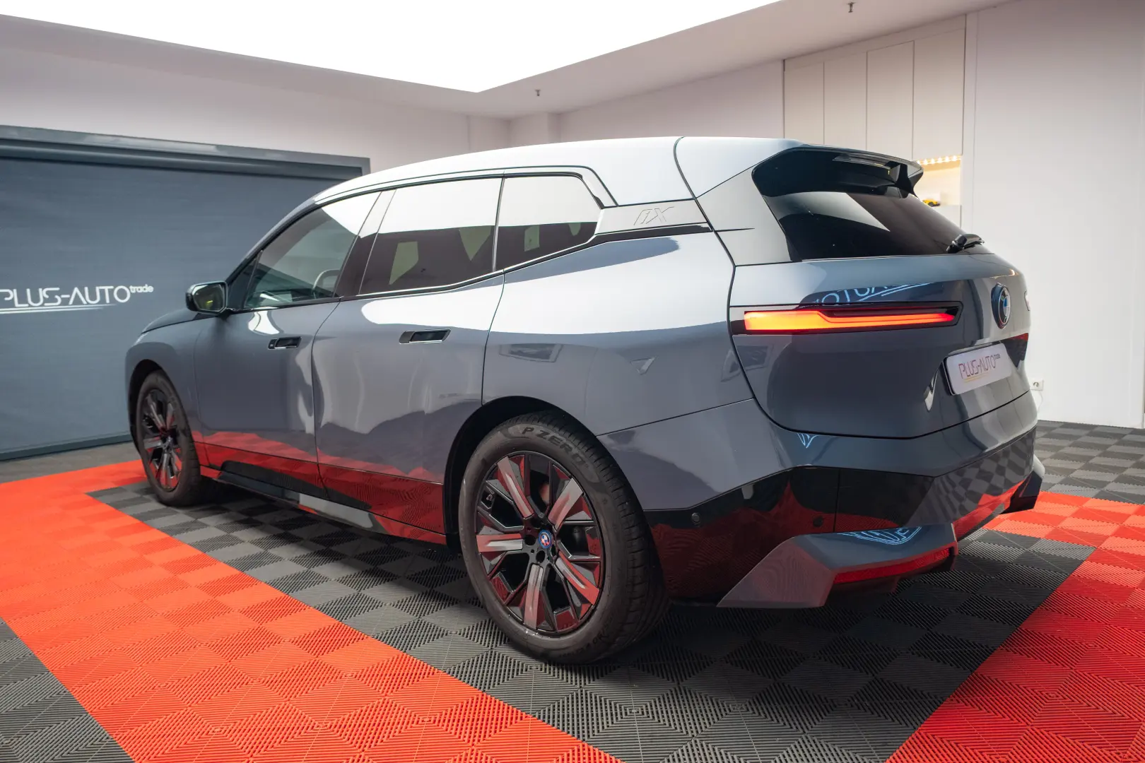 2022 BMW iX xDrive 50