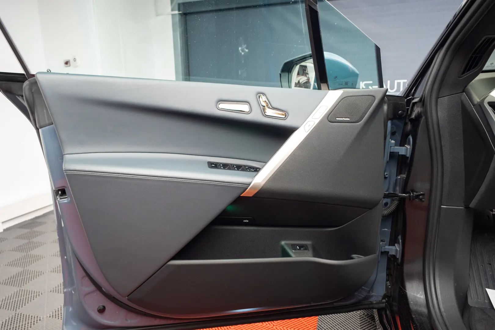 2022 BMW iX xDrive 50