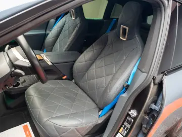 2022 BMW iX xDrive 50