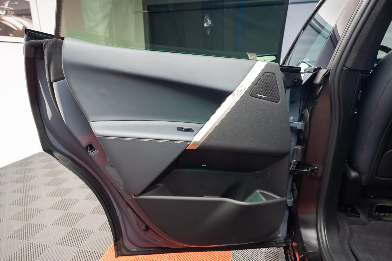 2022 BMW iX xDrive 50